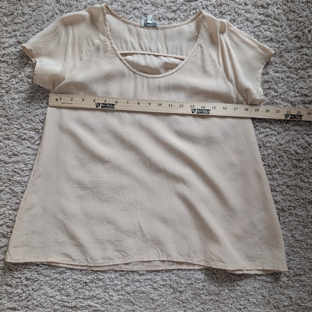 Joie Cream Short Sleeve Tee. - Picture 6 of 7